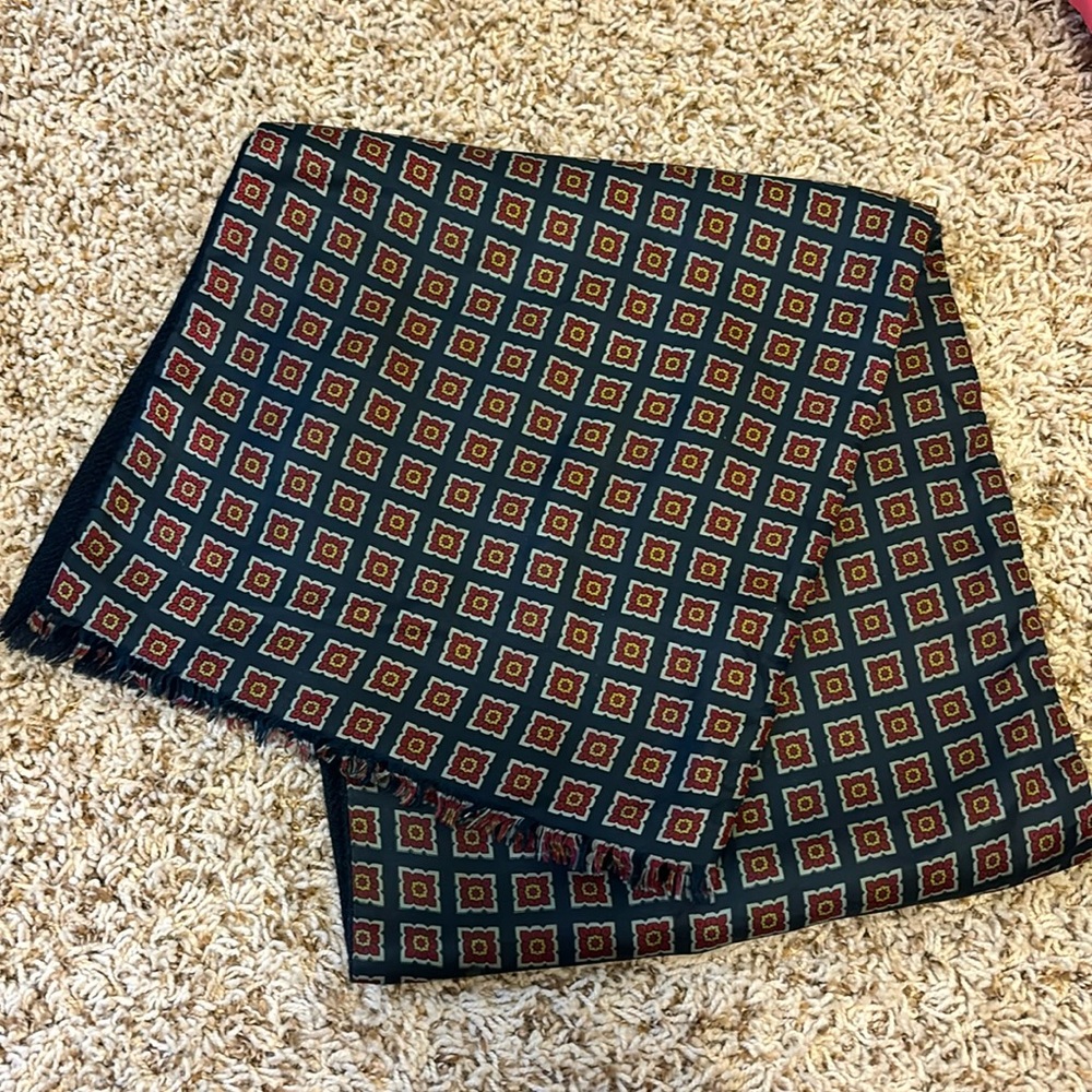 Vintage Christian Dior Scarf 100% Pure Silk, 100% Pure Wool Small Geos Foulard